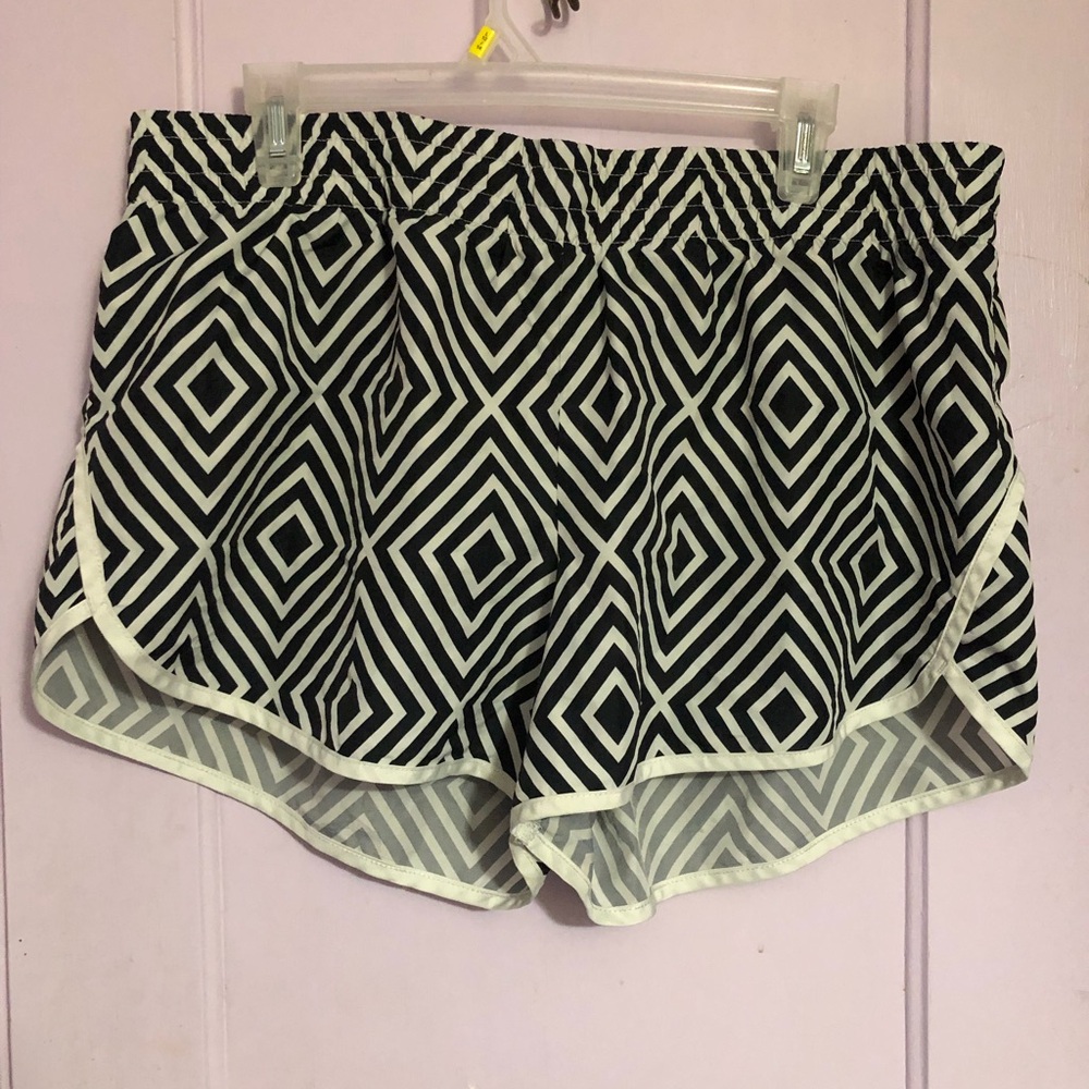 Athletic Works patterned shorts